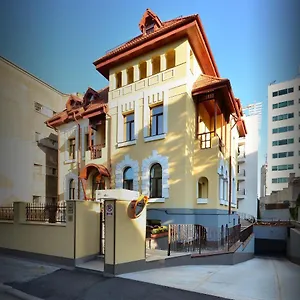 https://amadeus-residence.bucharesthotelsnow.com