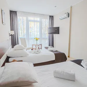 https://holiday-beach-budapest-wellness.inbudapesthotels.com